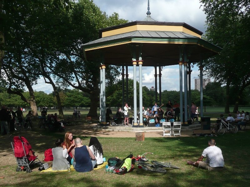 Victoria Park Bandstand Summer Events – Our Bow